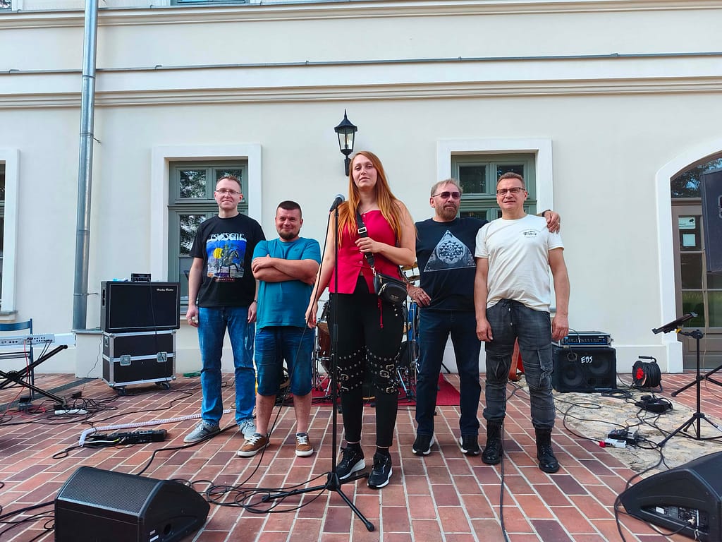 zespół Strych przed koncertem w Olkuszu