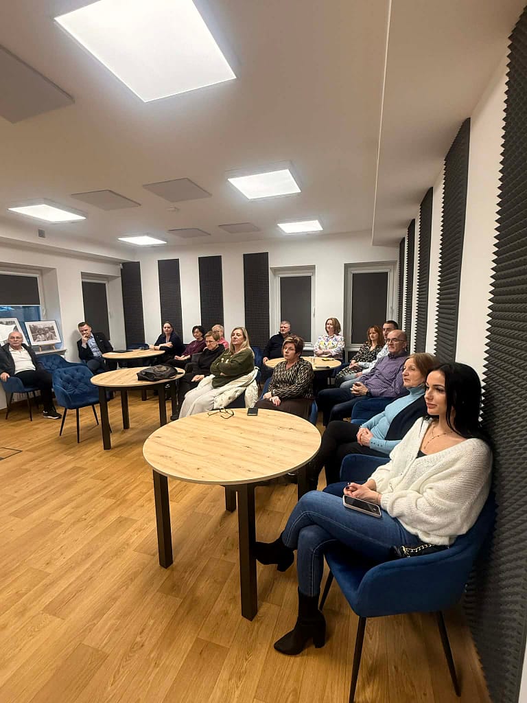 osoby obecne na spotkaniu